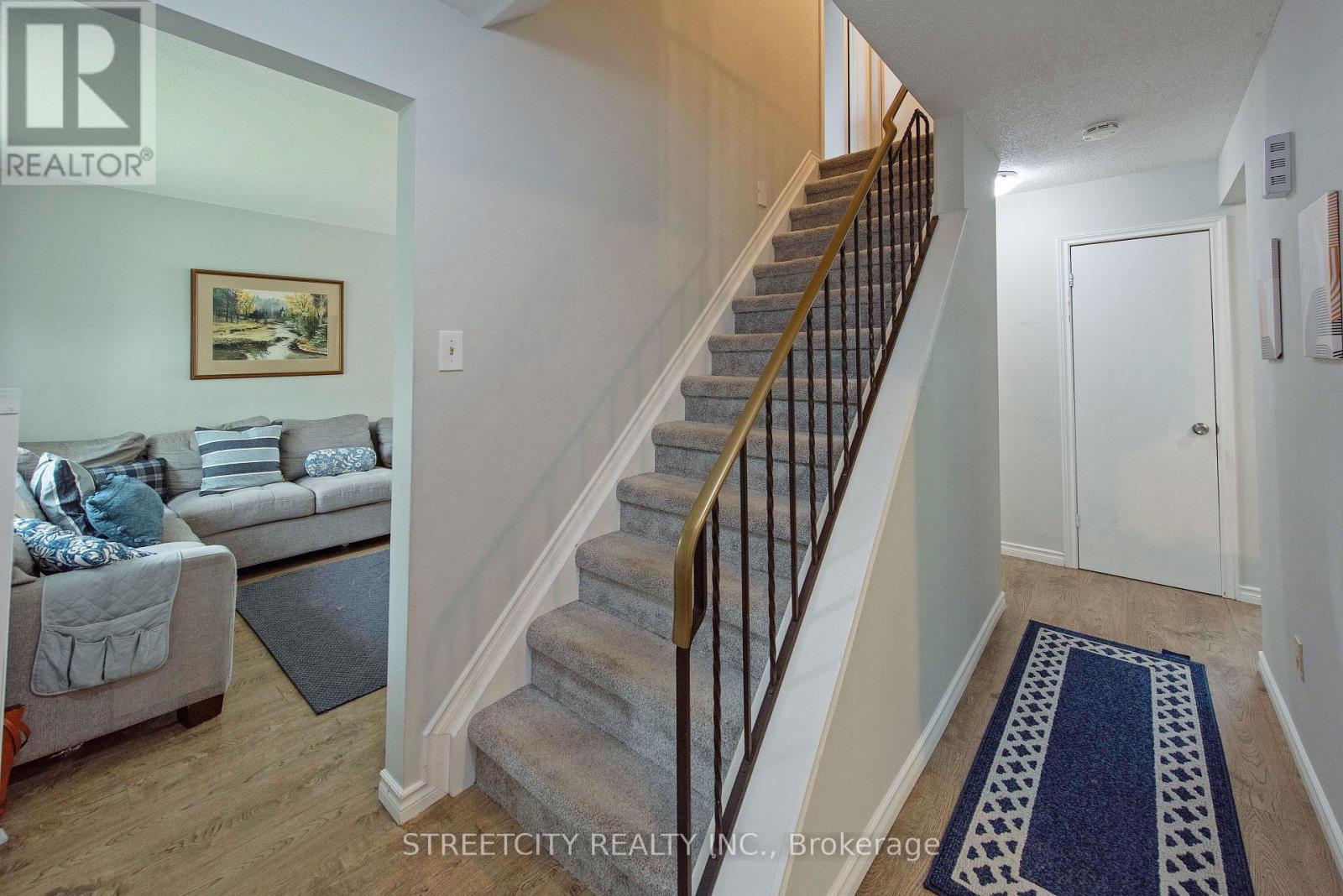 138 Carlyle Drive, London East, Ontario  N5V 3T1 - Photo 10 - X12147202
