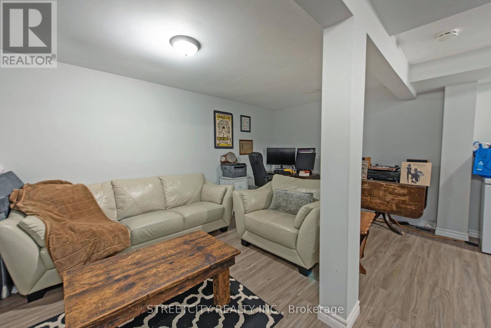 138 Carlyle Drive, London East, Ontario  N5V 3T1 - Photo 38 - X12147202