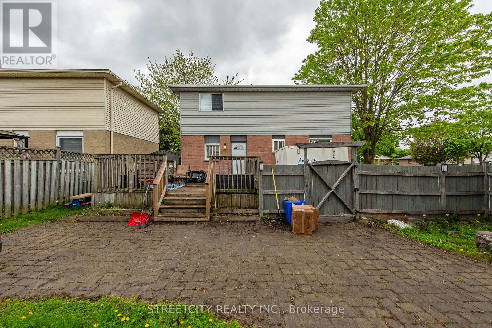 138 Carlyle Drive, London East, Ontario  N5V 3T1 - Photo 47 - X12147202