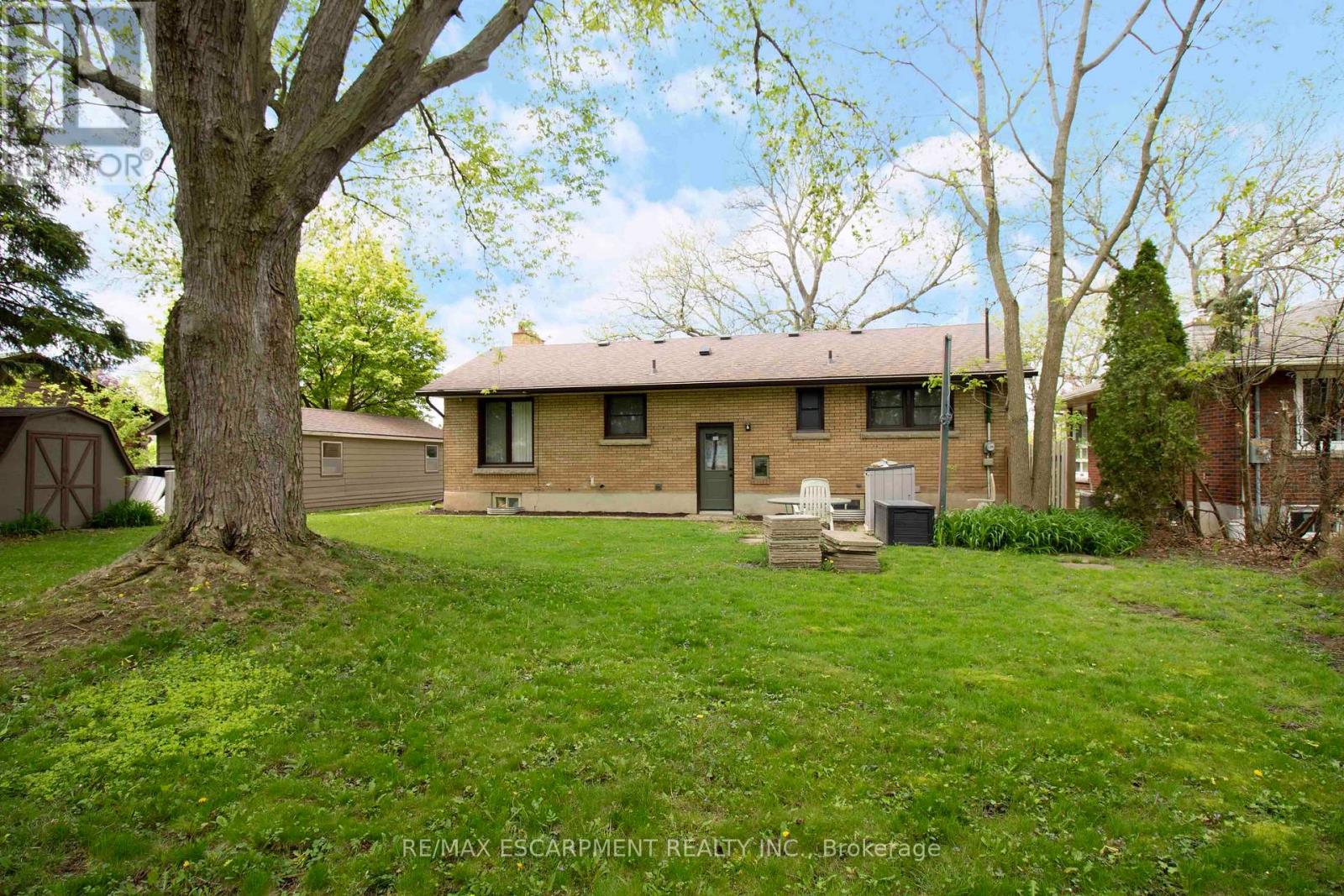 29 Masterson Avenue, St. Catharines, Ontario  L2T 3P2 - Photo 21 - X12140772