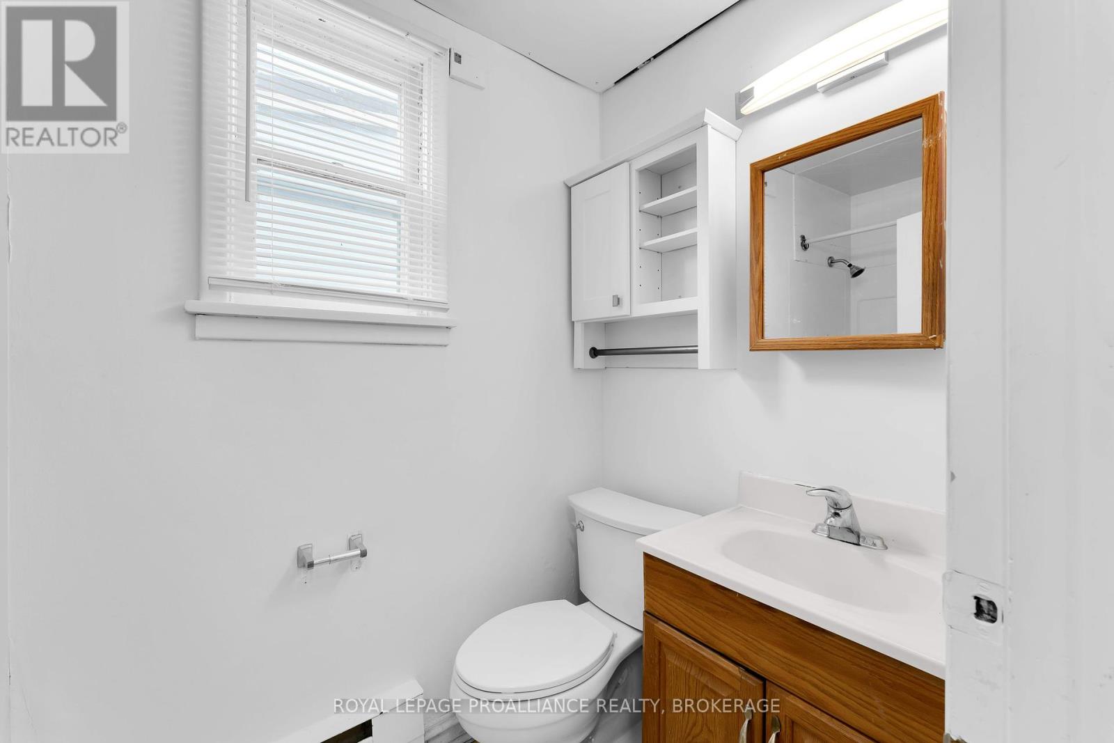 176 Nelson Street, Kingston, Ontario  K7L 3X1 - Photo 12 - X12164939
