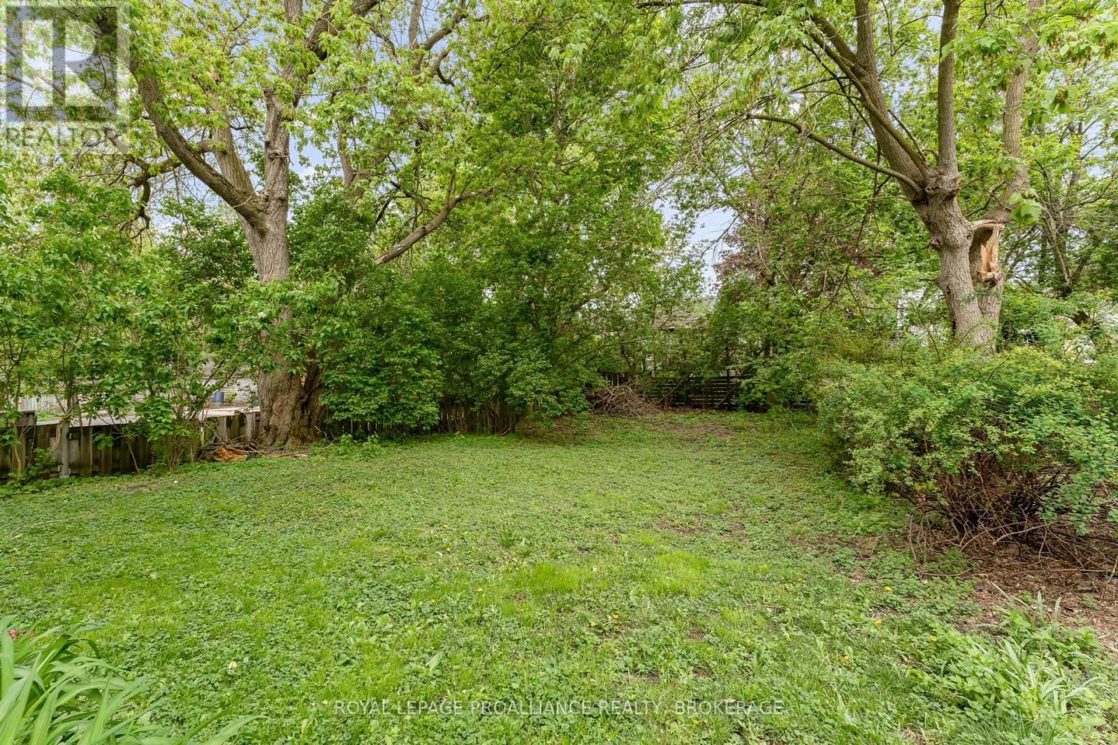176 Nelson Street, Kingston, Ontario  K7L 3X1 - Photo 40 - X12164939