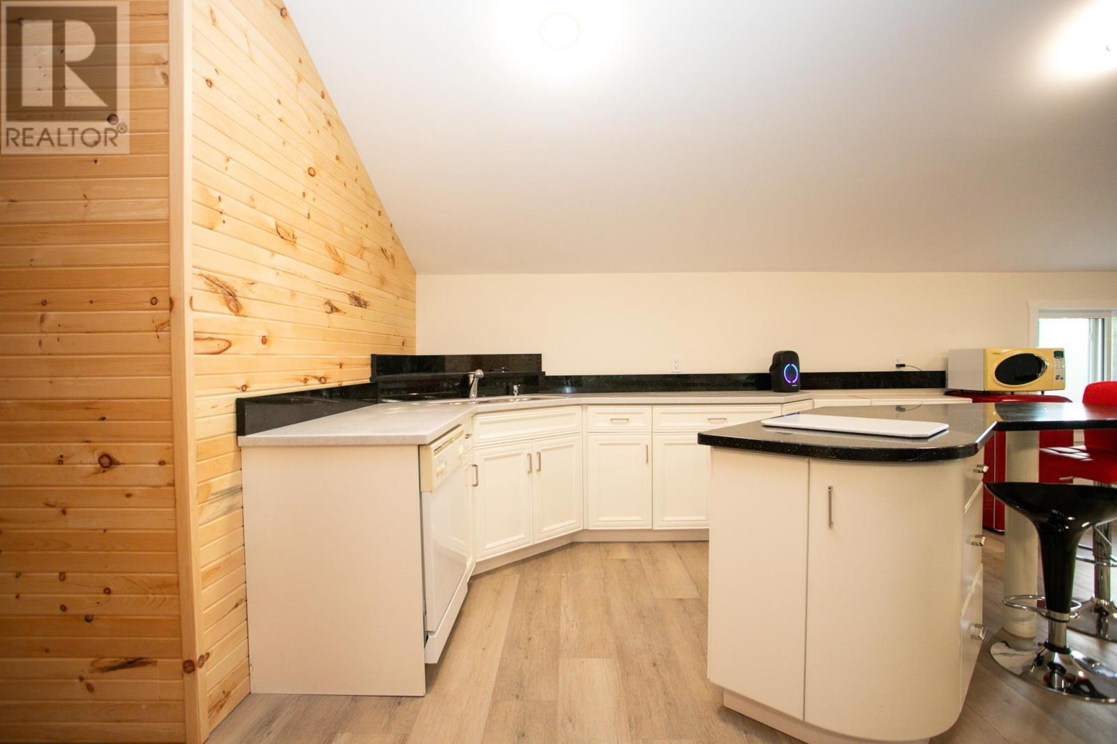 5404 Milford Haven Rd, Hilton Beach, Ontario  P0R 1J0 - Photo 48 - SM251055