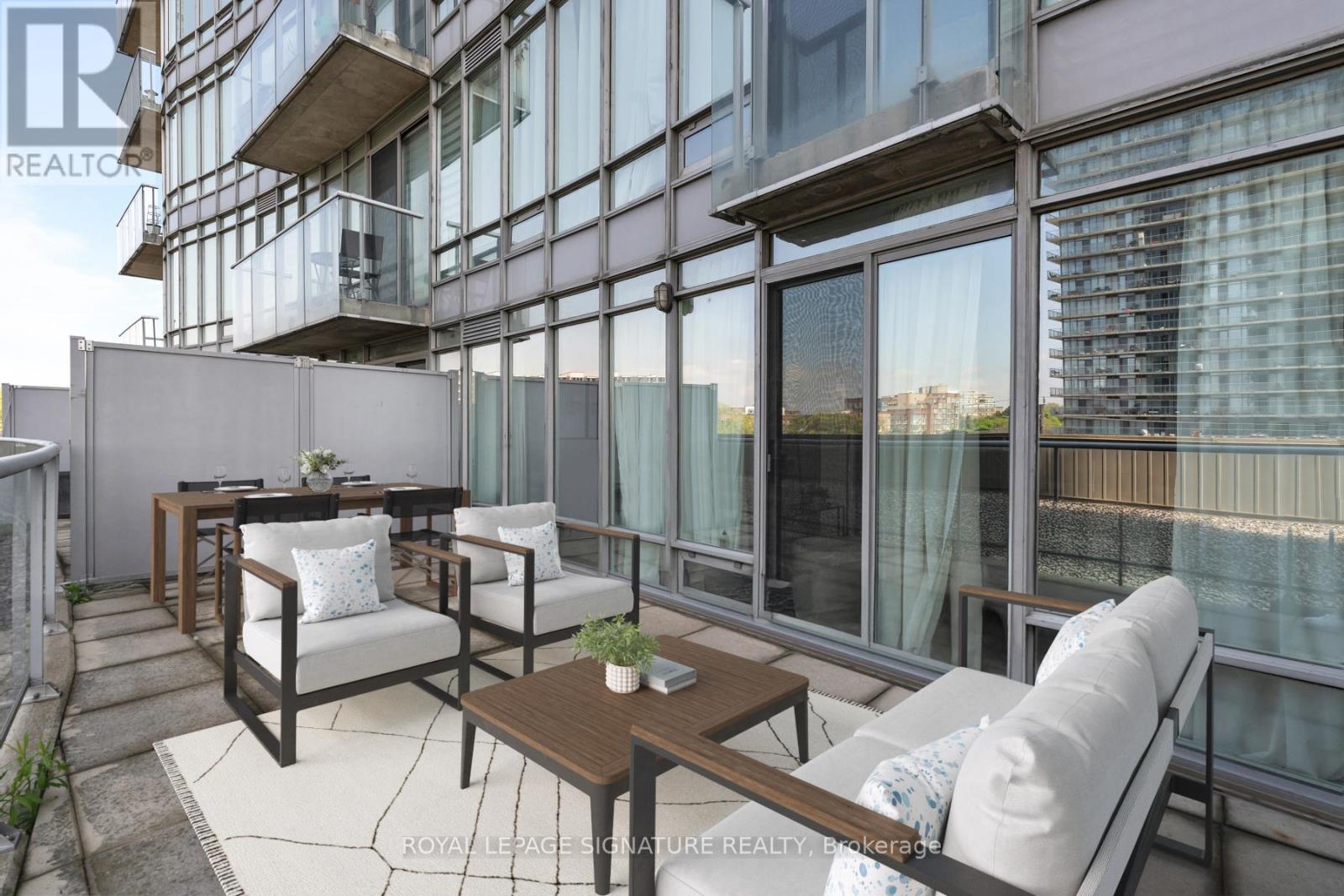 411 - 15 WINDERMERE AVENUE, Toronto, Ontario