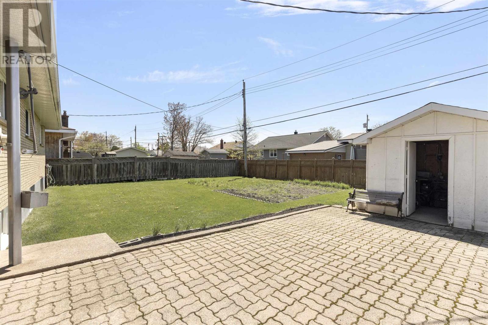 251 Second Lin E, Sault Ste. Marie, Ontario  P6C 2M5 - Photo 39 - SM251186
