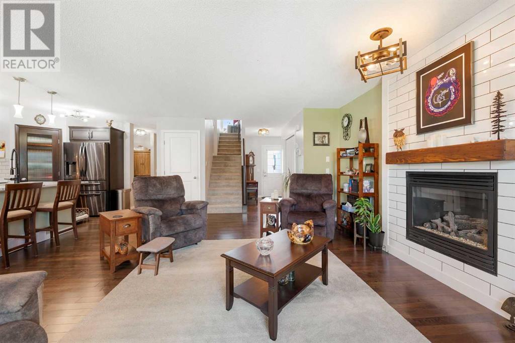 619 Copperpond Circle Se, Calgary, Alberta  T2Z 0X1 - Photo 9 - A2217298