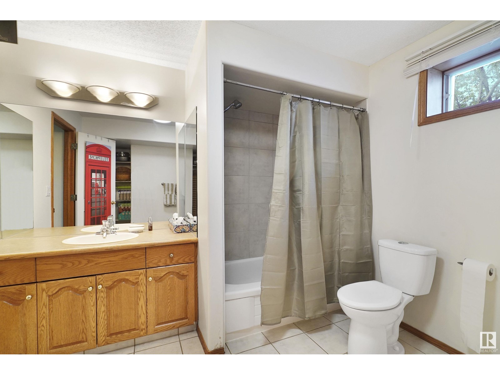 5872 159b Av Nw, Edmonton, Alberta  T5Y 2R5 - Photo 53 - E4437761