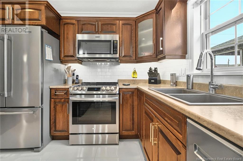 Property at 128 Northumberland Drive image 5
