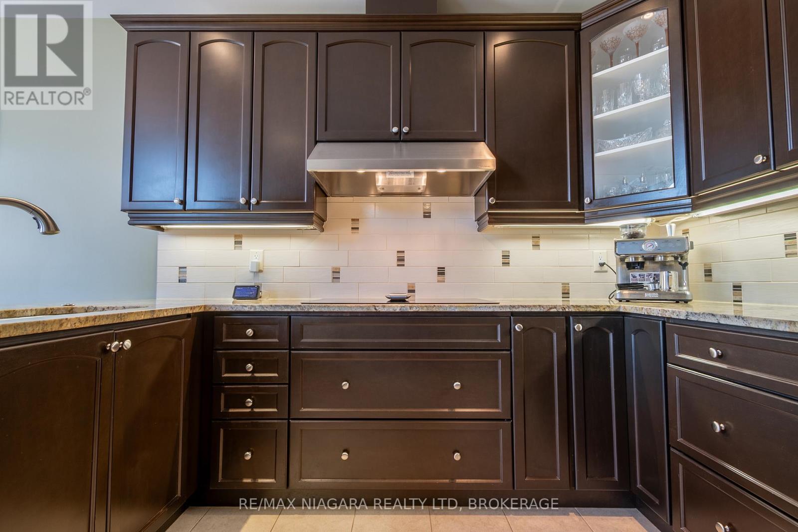 40 Galloway Trail, Welland, Ontario  L3B 6G5 - Photo 17 - X12165131