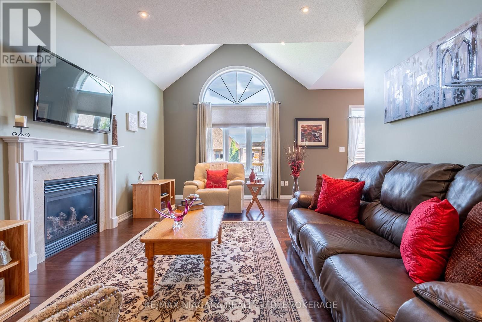 40 Galloway Trail, Welland (Hwy 406/welland), Ontario  L3B 6G5 - Photo 24 - X12165131