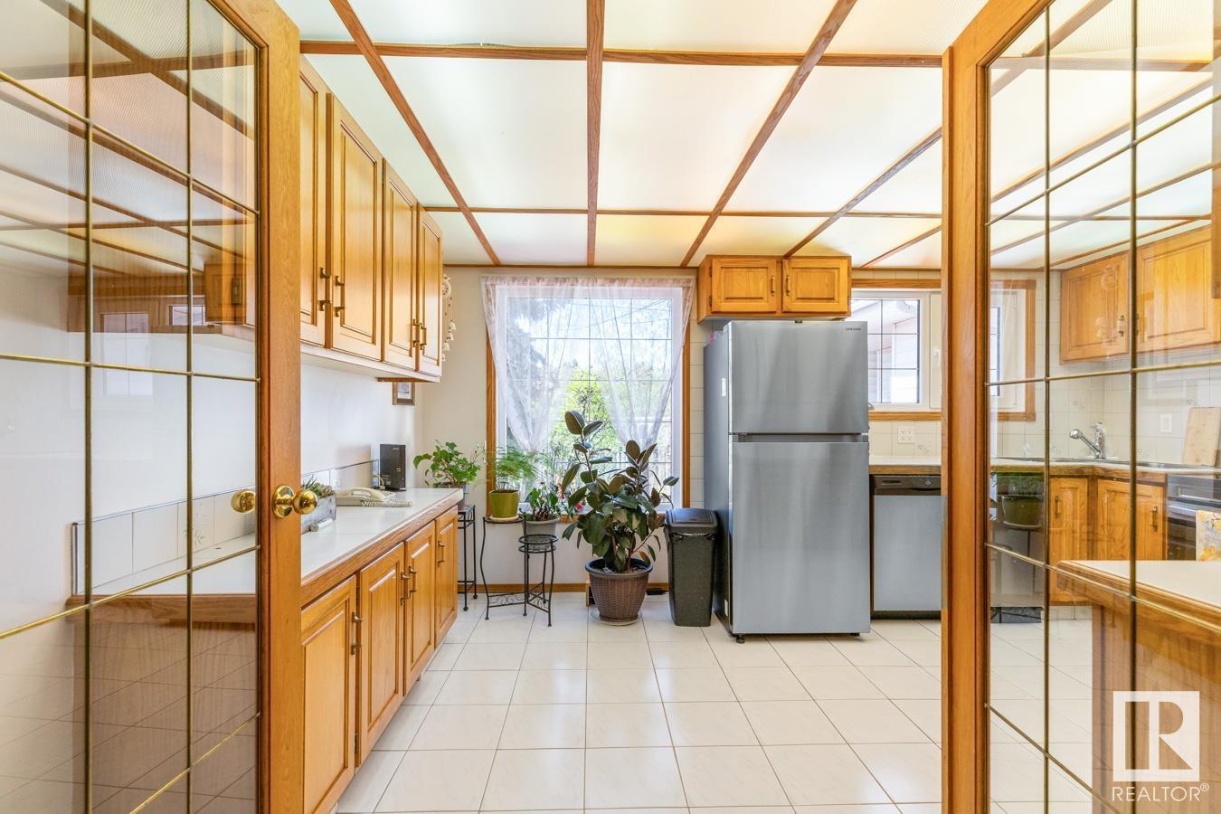 4307 109a Av Nw, Edmonton, Alberta  T6A 1S3 - Photo 12 - E4434712