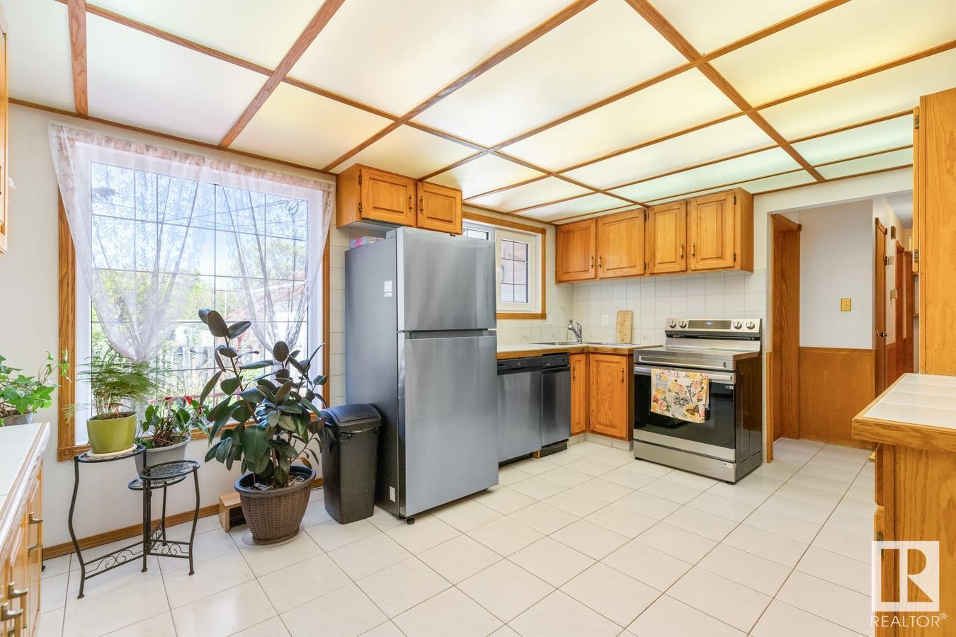 4307 109a Av Nw, Edmonton, Alberta  T6A 1S3 - Photo 13 - E4434712