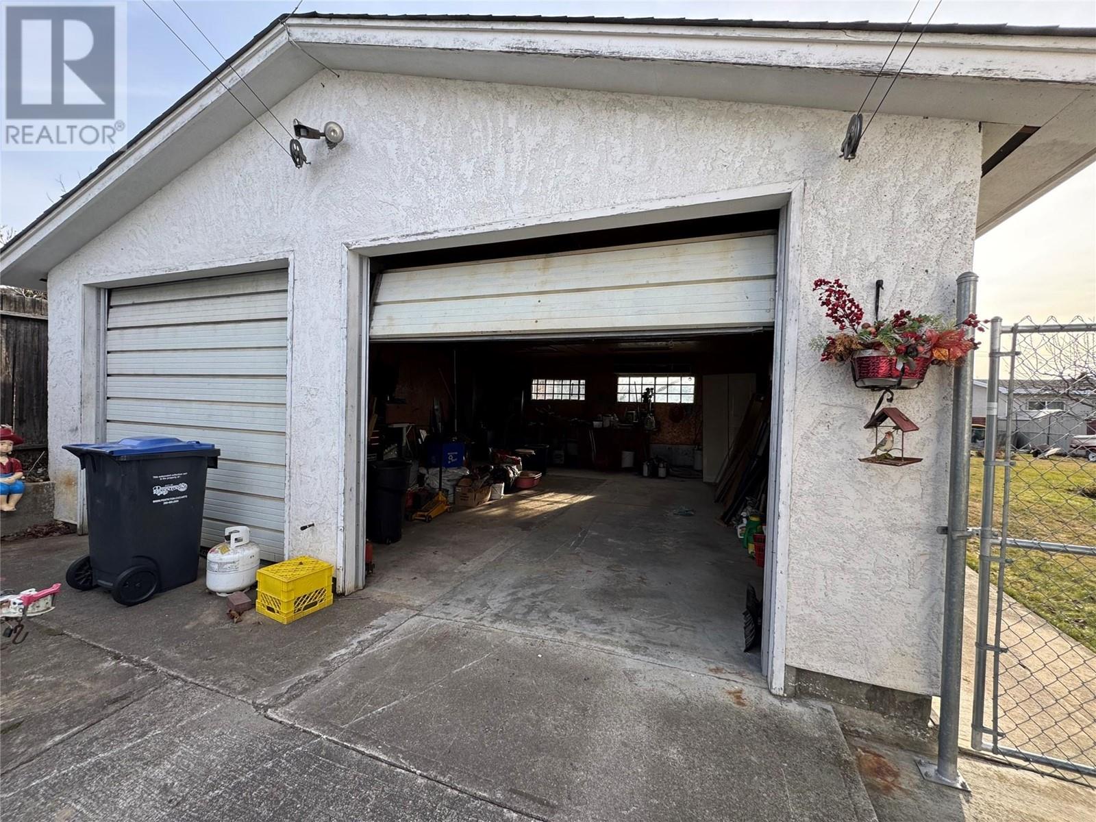1444 Ridgedale Avenue, Penticton, BC V2A2S2