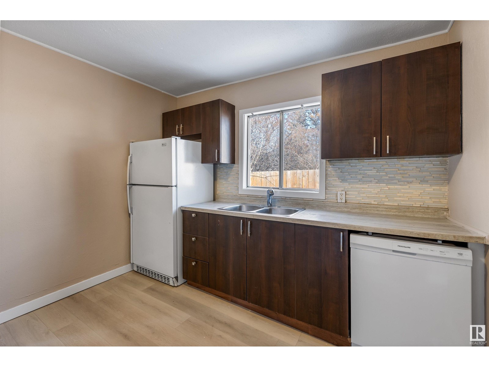 11948 61 St Nw, Edmonton, Alberta  T5W 4A9 - Photo 5 - E4437765