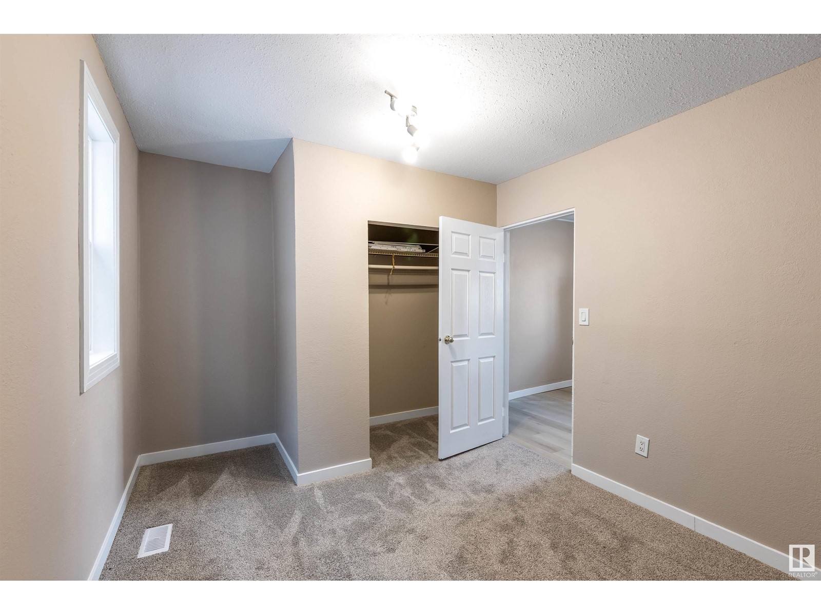 11948 61 St Nw, Edmonton, Alberta  T5W 4A9 - Photo 13 - E4437765