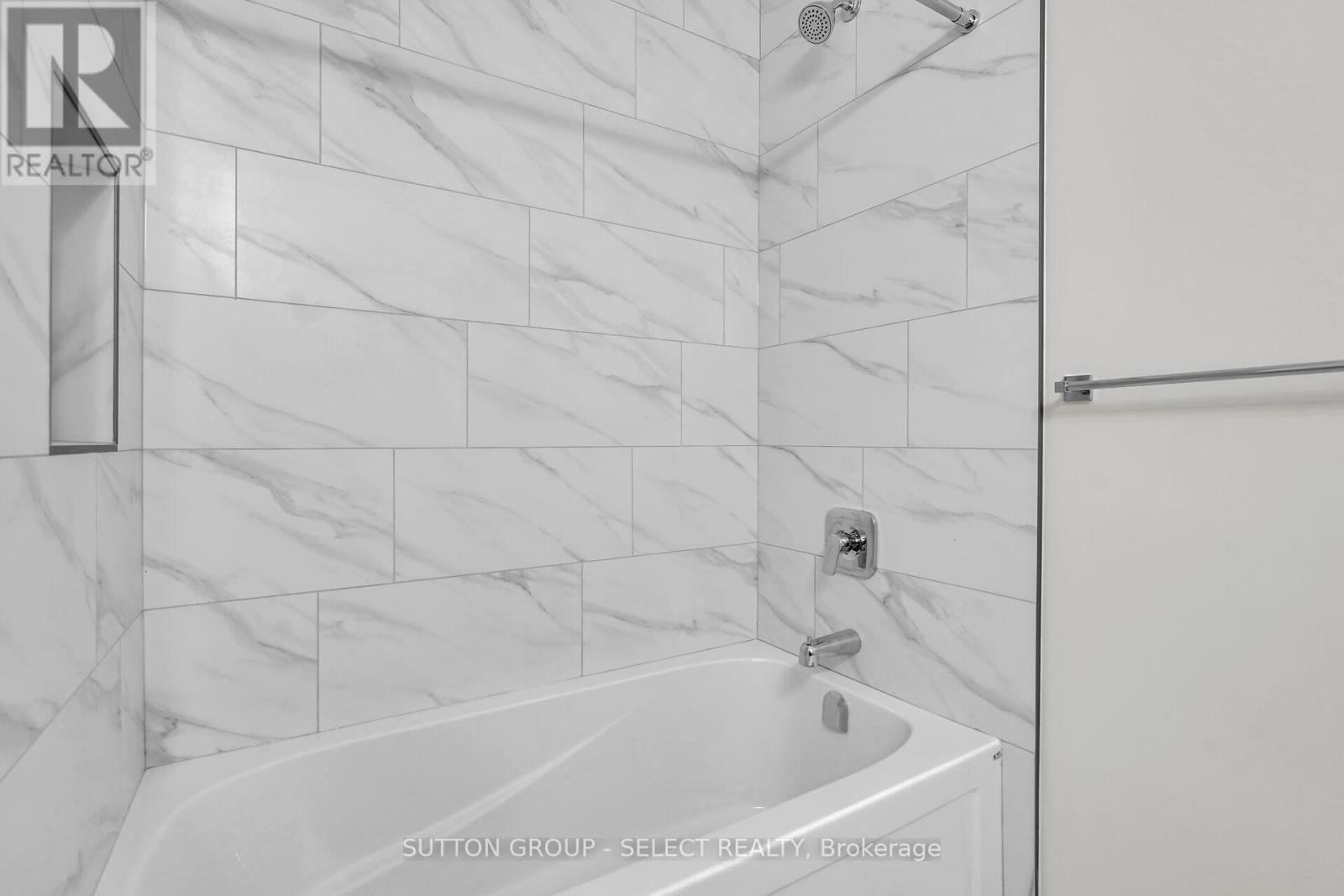 10 - 7966 Fallon Drive, Lucan Biddulph, Ontario  N0M 1V0 - Photo 25 - X12077251