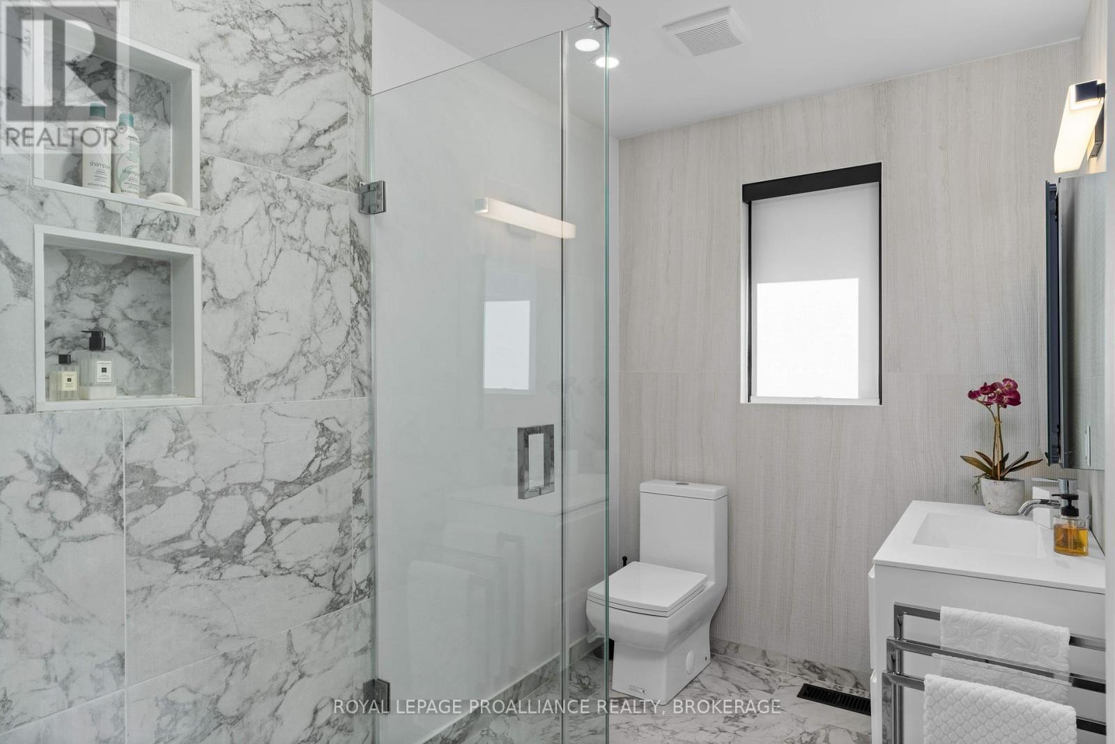 78 Pembroke Street, Kingston, Ontario  K7L 4N7 - Photo 21 - X12098719