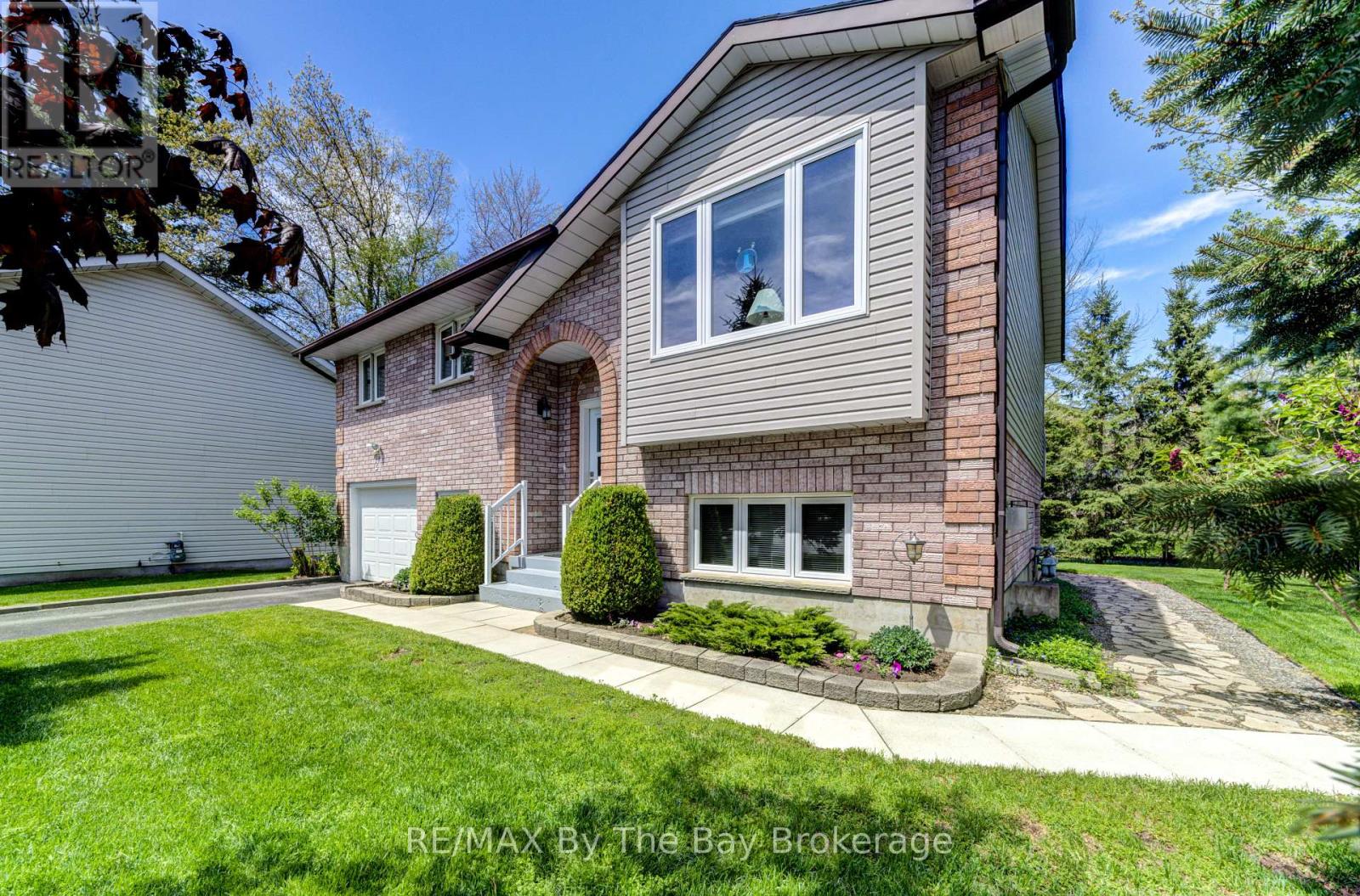 Property at 21 PORTUGAL PATH image 3