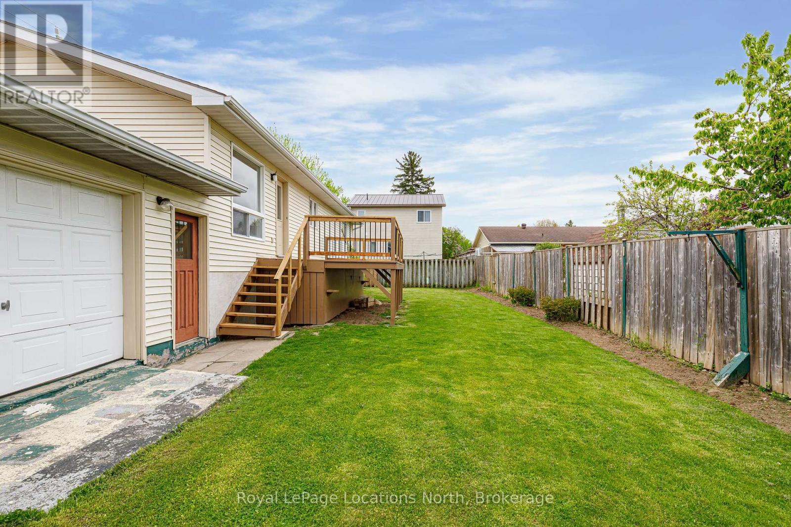 Property at 386 WALNUT STREET image 3