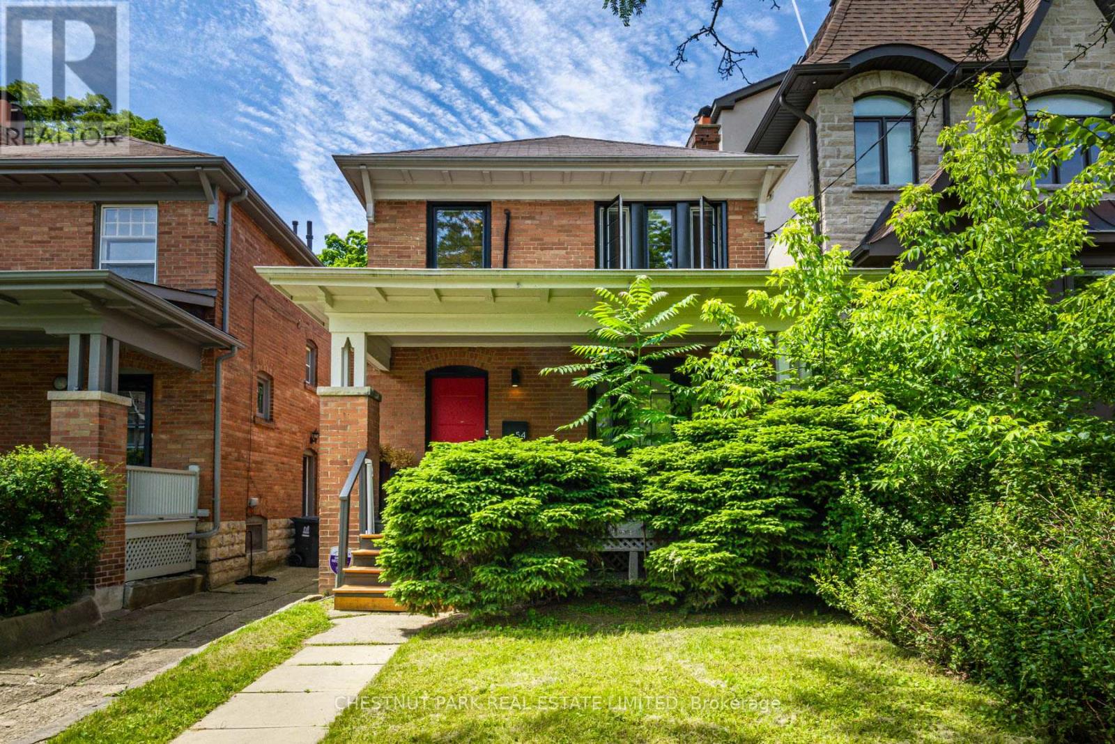 54 STANDISH AVENUE, Toronto, Ontario