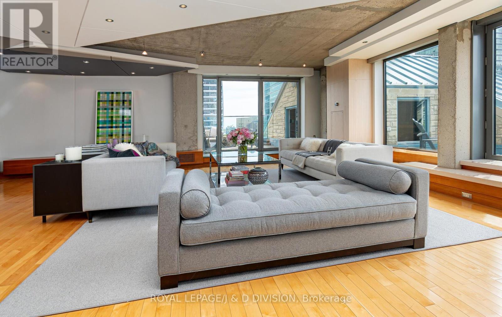 2601 - 71 Simcoe Street, Toronto, Ontario  M5J 2S9 - Photo 8 - C12164967