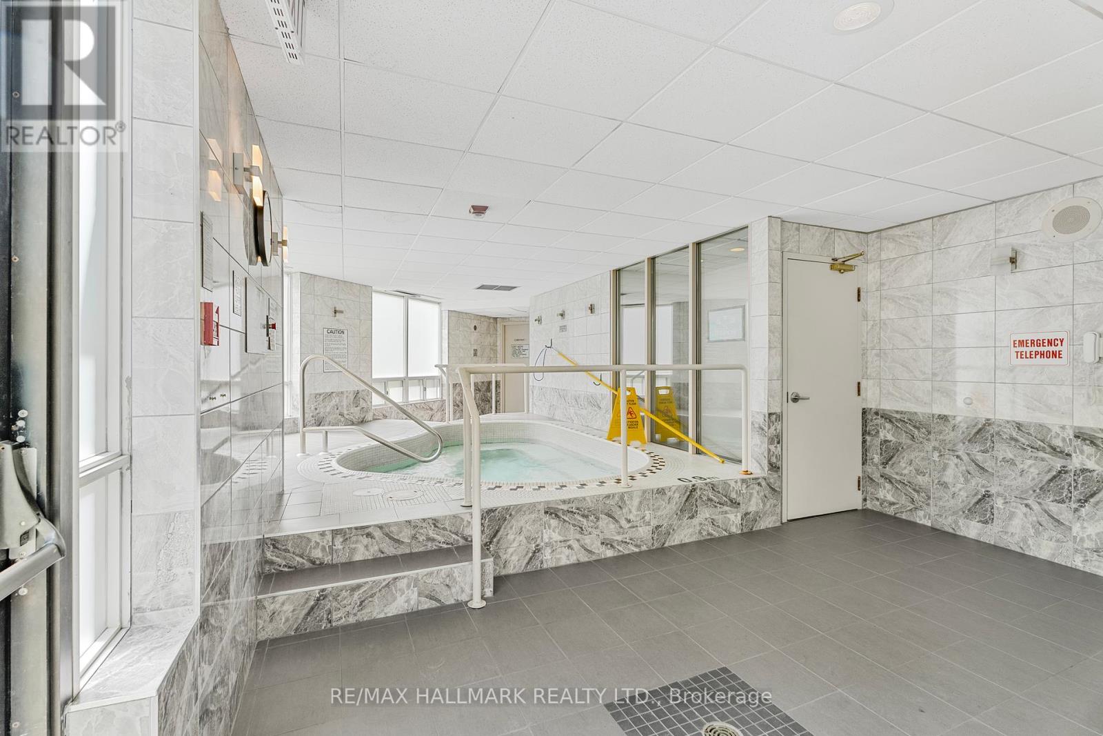 Ph205 - 1121 Steeles Avenue W, Toronto, Ontario  M2R 3W7 - Photo 27 - C12165021