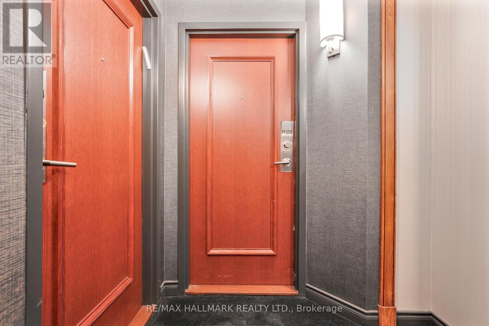 Ph205 - 1121 Steeles Avenue W, Toronto, Ontario  M2R 3W7 - Photo 3 - C12165021