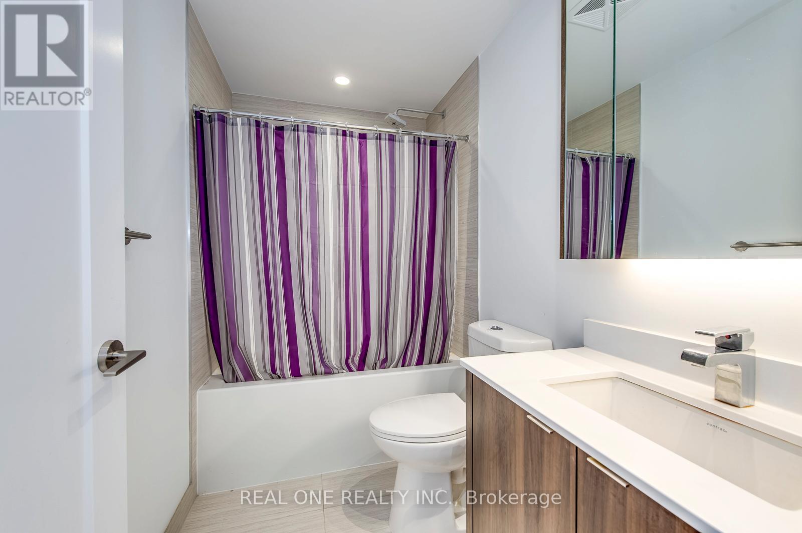 612 - 1 Edgewater Drive, Toronto, Ontario  M5A 0L1 - Photo 24 - C12165054