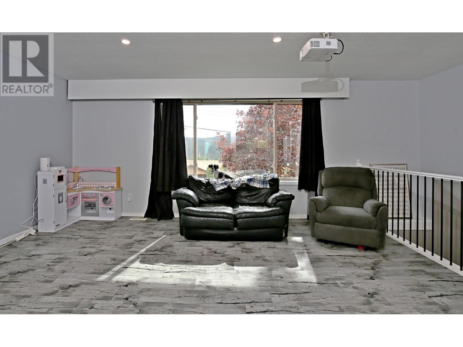 Property at 1275 RESKER PLACE image 5