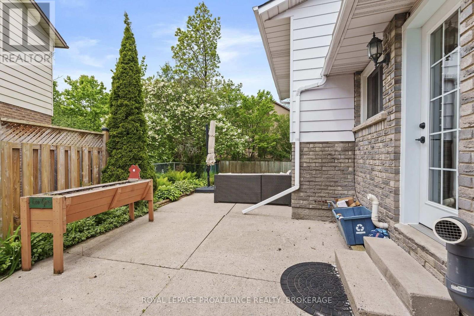 906 Braelorne Place, Kingston, Ontario  K7P 1N4 - Photo 29 - X12165320