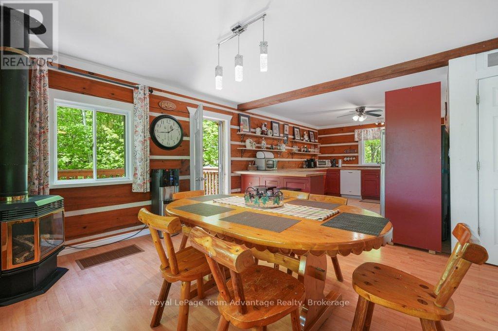 52 Little Otter Lane, Seguin, Ontario  P2A 0B2 - Photo 22 - X12165215