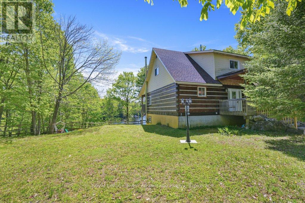 52 Little Otter Lane, Seguin, Ontario  P2A 0B2 - Photo 8 - X12165215