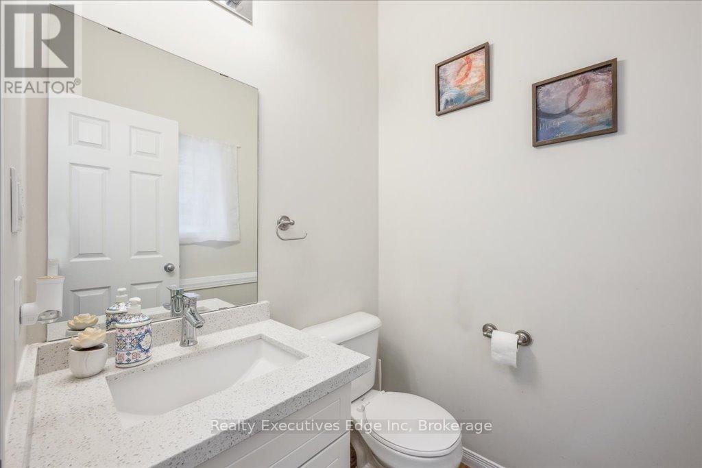 Unit #5 - 210 Dawn Avenue, Guelph (Clairfields/hanlon Business Park), Ontario  N1G 5L5 - Photo 19 - X12165216
