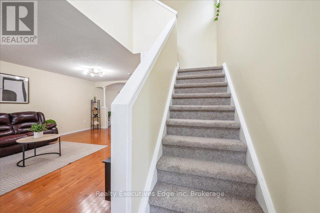 Unit #5 - 210 Dawn Avenue, Guelph (Clairfields/hanlon Business Park), Ontario  N1G 5L5 - Photo 20 - X12165216