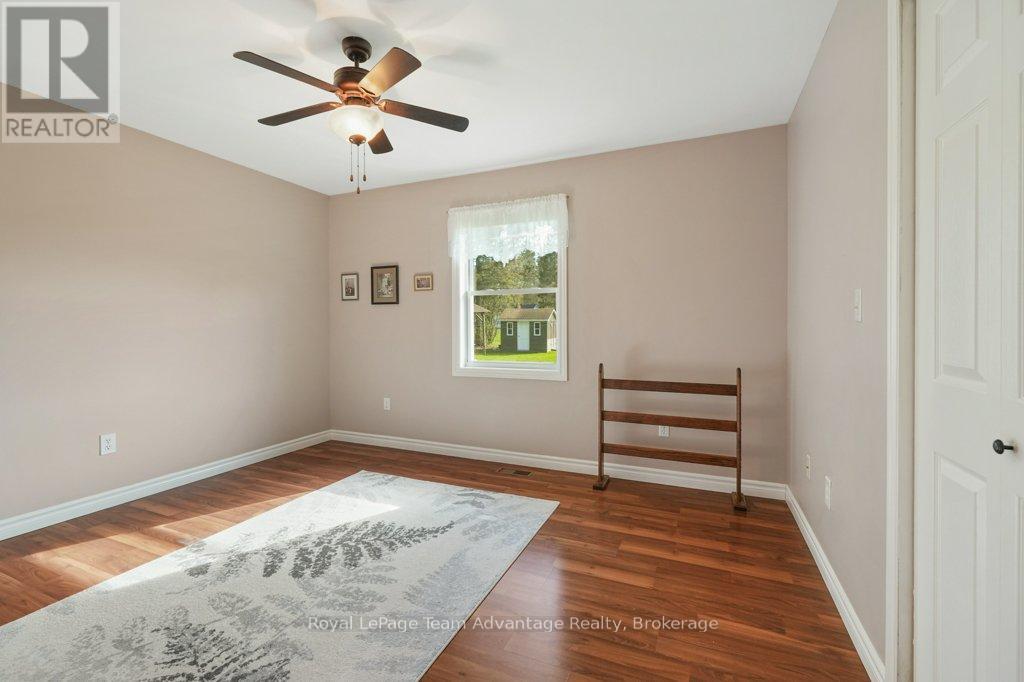 56 South Sparks Street, Magnetawan, Ontario  P0A 1P0 - Photo 20 - X12165224