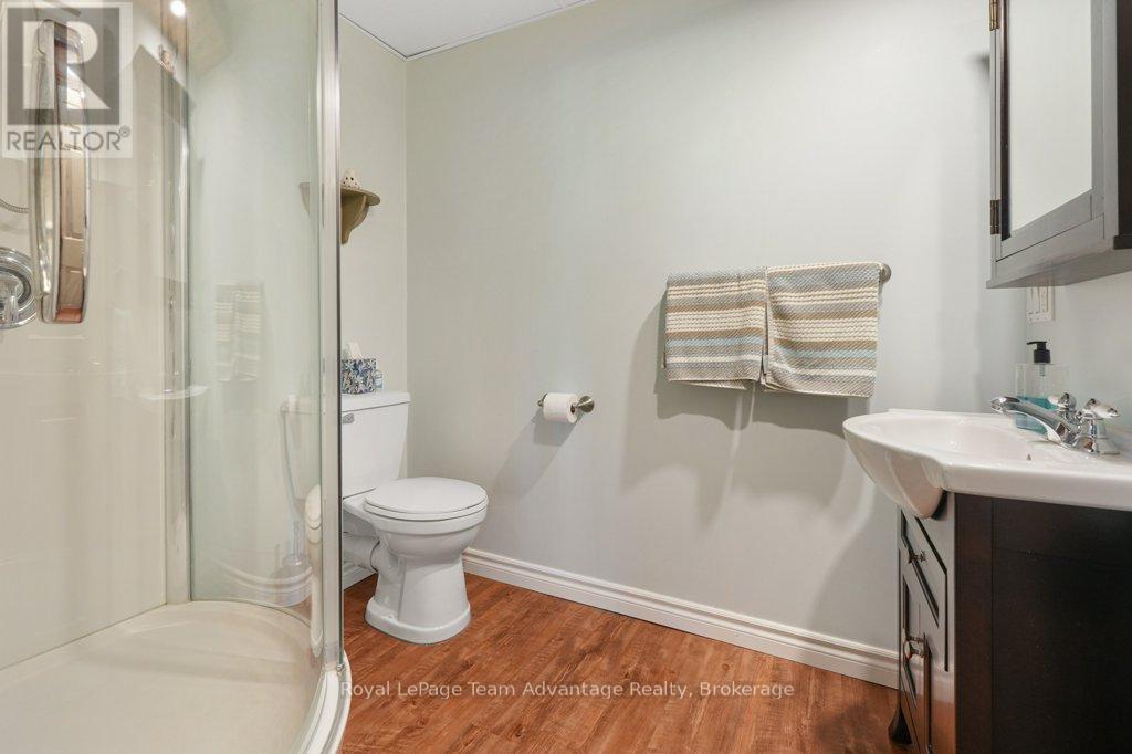 56 South Sparks Street, Magnetawan, Ontario  P0A 1P0 - Photo 31 - X12165224