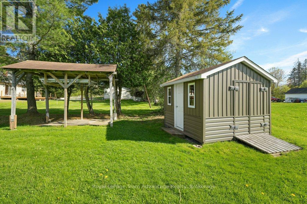 56 South Sparks Street, Magnetawan, Ontario  P0A 1P0 - Photo 38 - X12165224