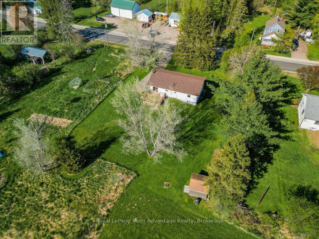 56 South Sparks Street, Magnetawan, Ontario  P0A 1P0 - Photo 40 - X12165224