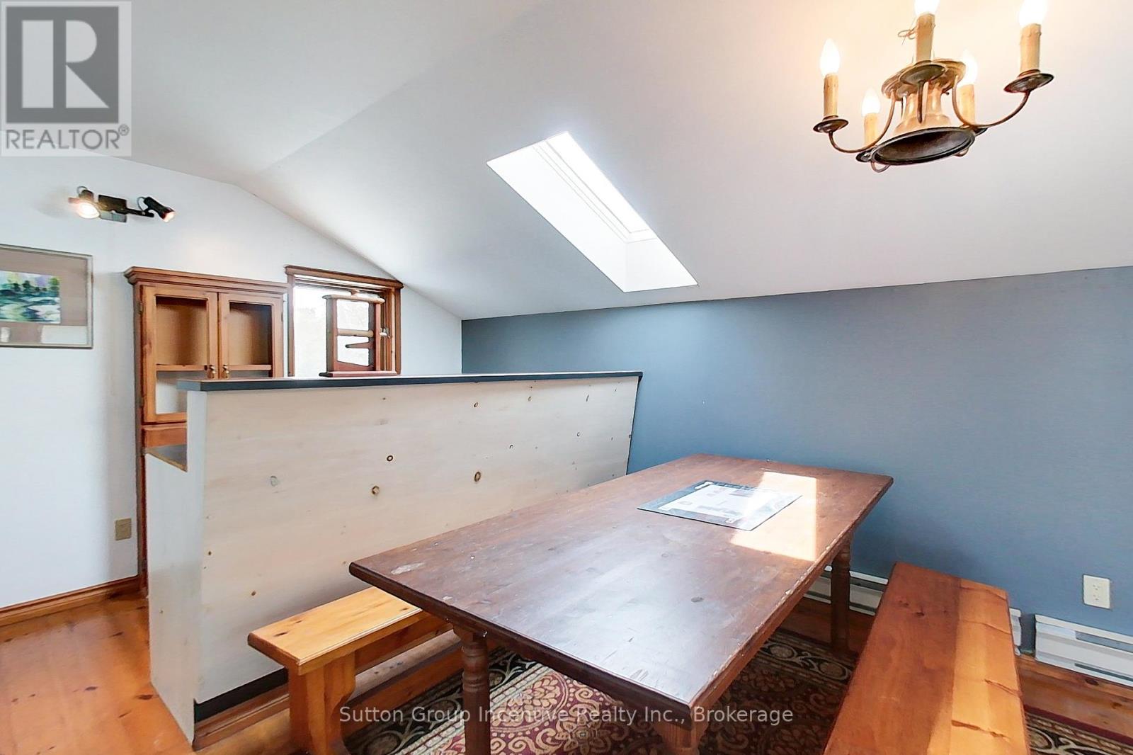 114 Tyrol Avenue, Blue Mountains, Ontario  N0H 2E0 - Photo 18 - X12165248