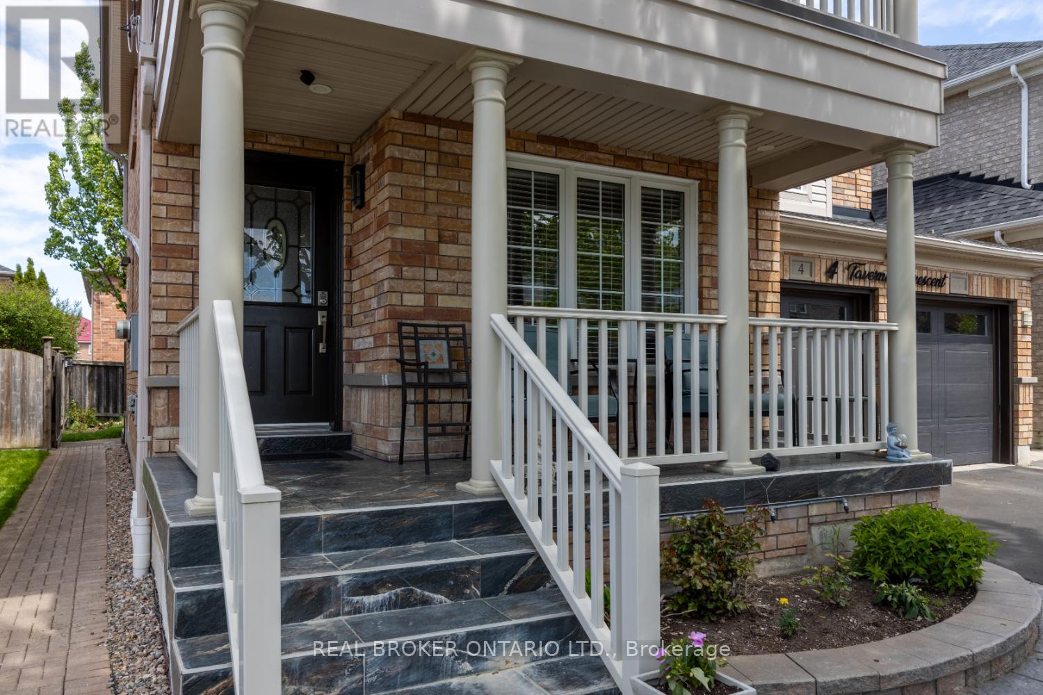 Property at 4 TAVERNER CRESCENT image 4