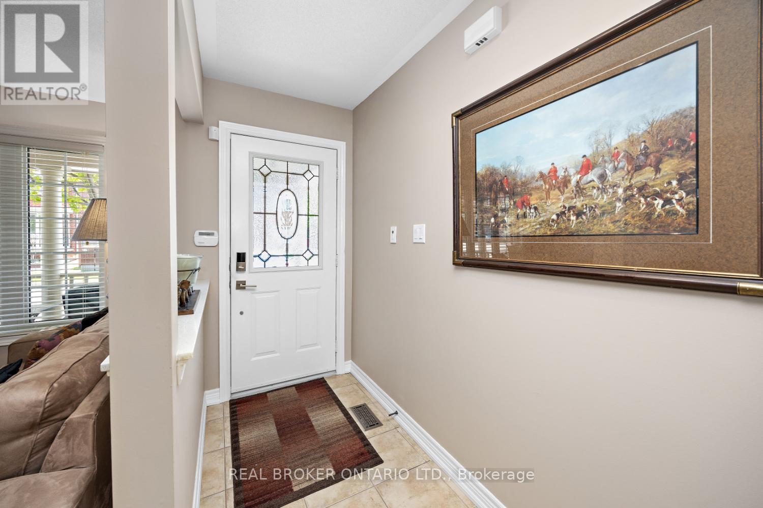 Property at 4 TAVERNER CRESCENT image 5