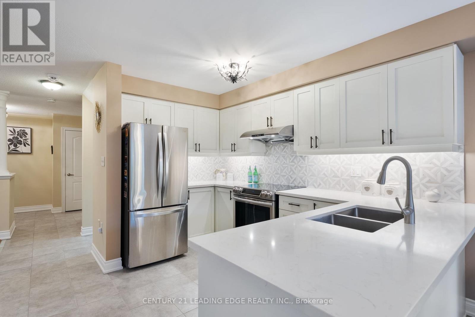 37 Steamer Drive, Whitby, Ontario  L1N 9X6 - Photo 14 - E12165026