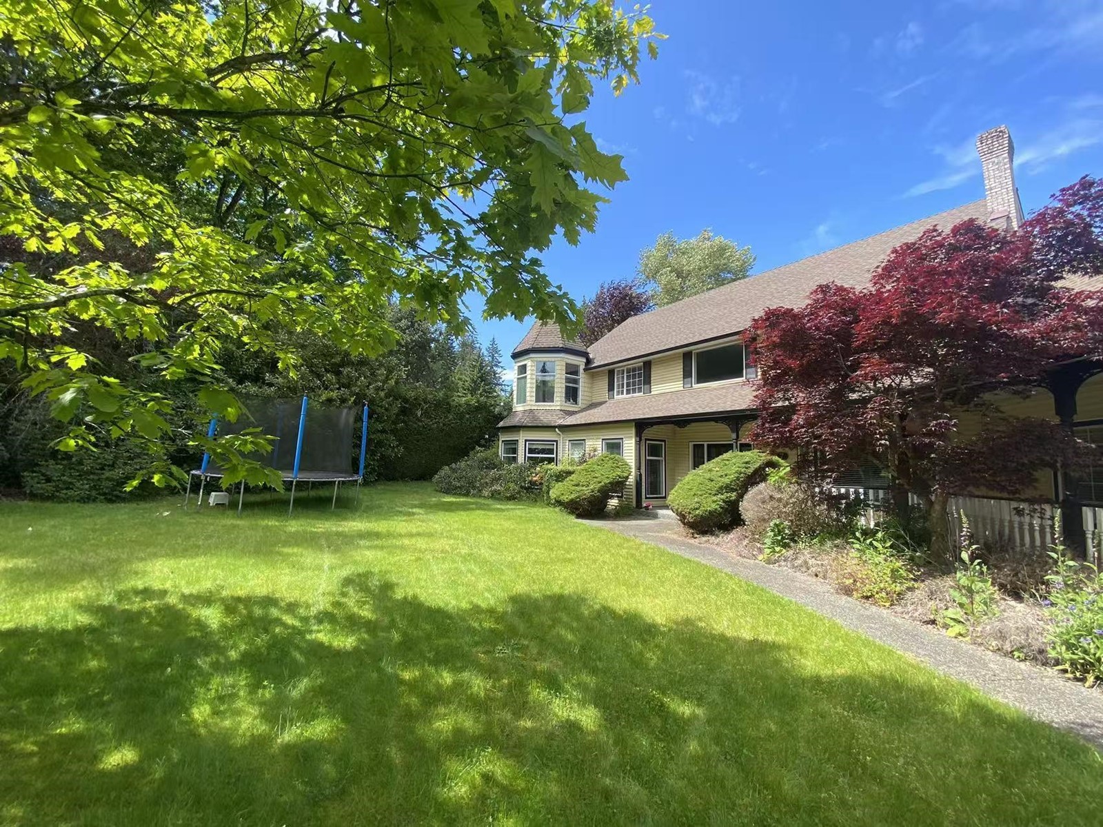 Property at 17327 26A AVENUE image 4