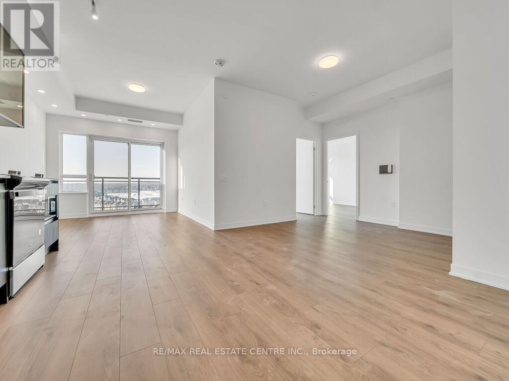 Ph 05 - 395 Dundas Street W, Oakville, Ontario  L6M 4M2 - Photo 18 - W12125800