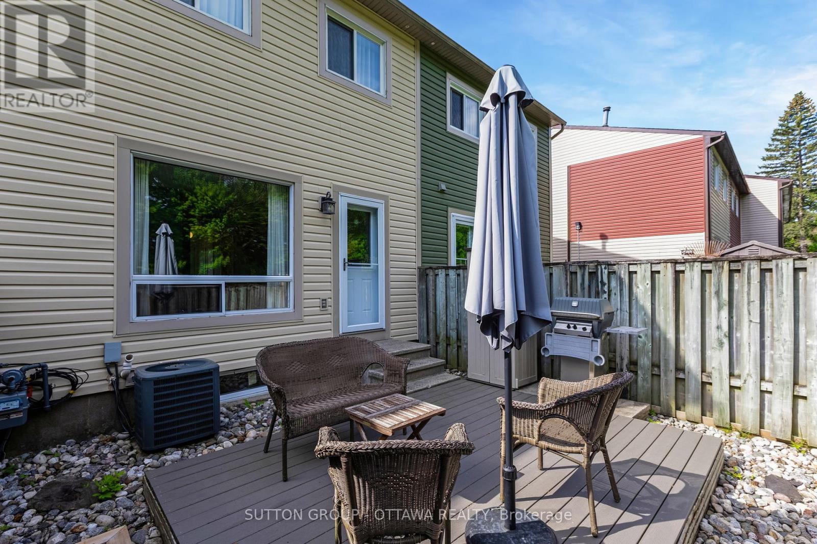 237 Teal Crescent, Ottawa, Ontario  K1E 2C3 - Photo 24 - X12165172
