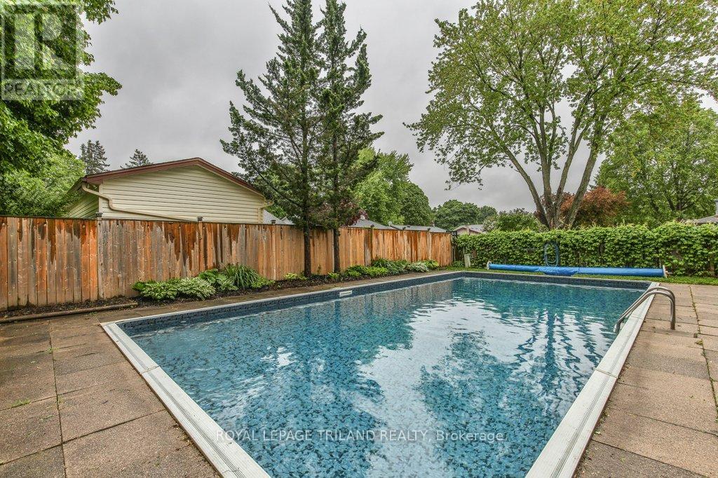 44 Tweed Crescent, London North, Ontario  N5X 1Z4 - Photo 40 - X12165264