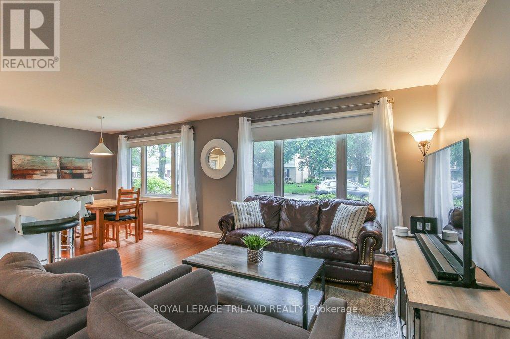 44 Tweed Crescent, London North, Ontario  N5X 1Z4 - Photo 7 - X12165264