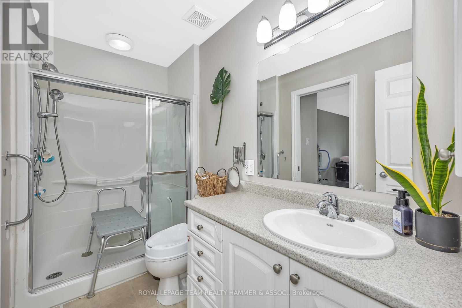 420 Goldenbrook Way, Ottawa, Ontario  K4A 0J7 - Photo 13 - X12165296