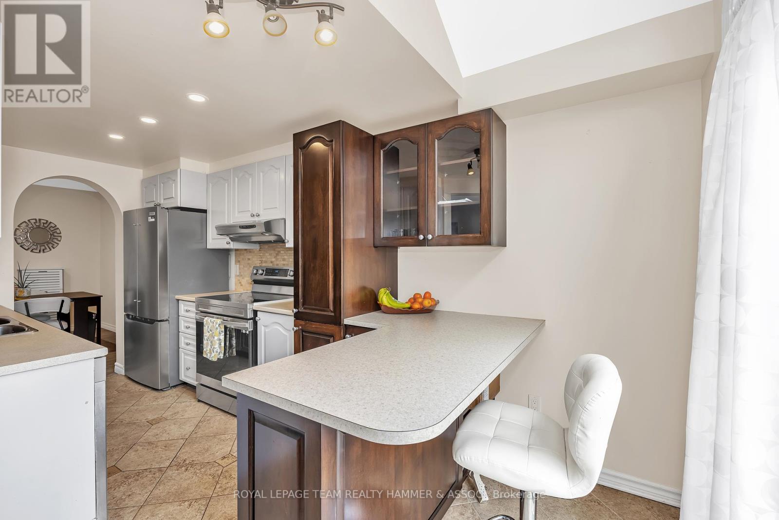 420 Goldenbrook Way, Ottawa, Ontario  K4A 0J7 - Photo 7 - X12165296