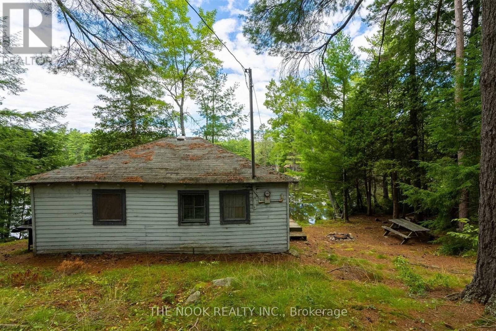 1140 Pine Path, Frontenac, Ontario  K0H 1J0 - Photo 19 - X12165353